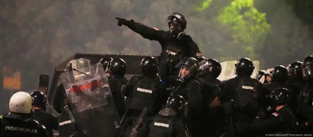 Represija policije - Stefan Stojanović