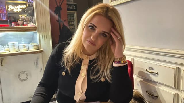 Represija u javnim preduzećima - Danijela Sedlar